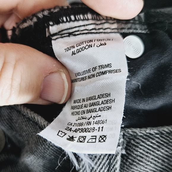 A.C.W. | high waist busted knee mom jeans - Picture 7 of 8